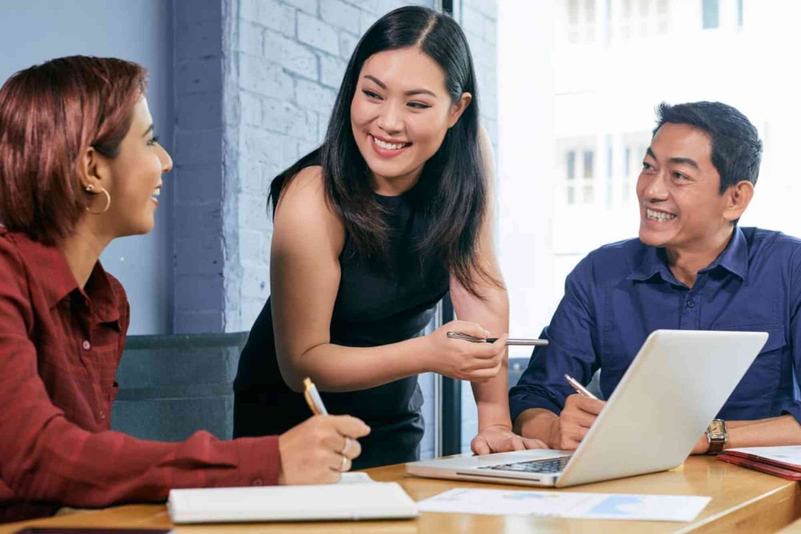 Cara Membangun Budaya Kerja yang Positif