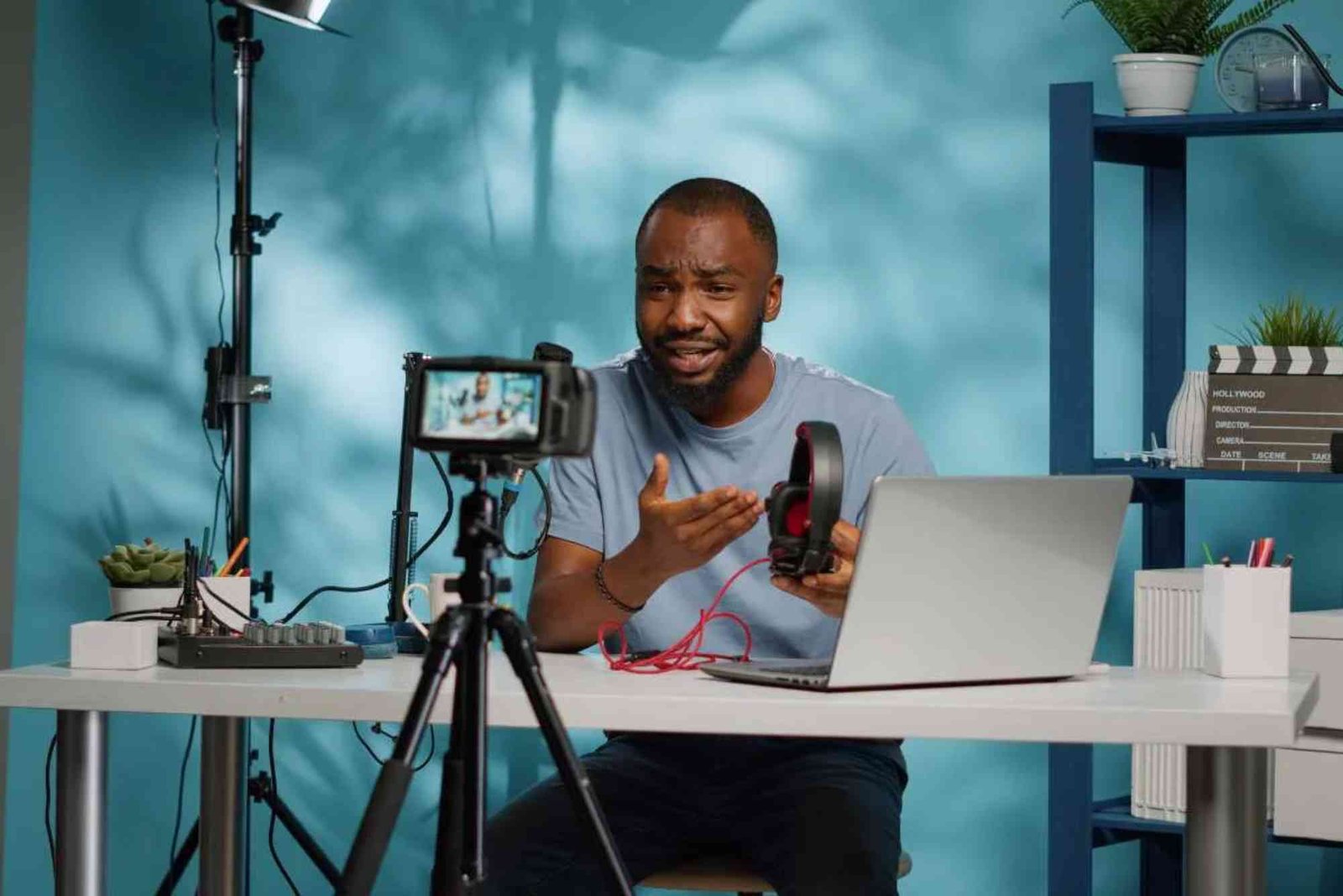 Peran Influencer dalam Industri Hiburan