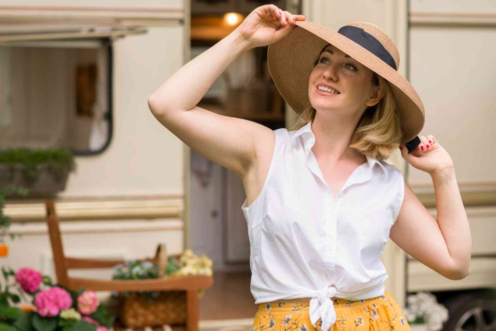 Fashion Musim Panas: Tips Tetap Stylish Saat Panas