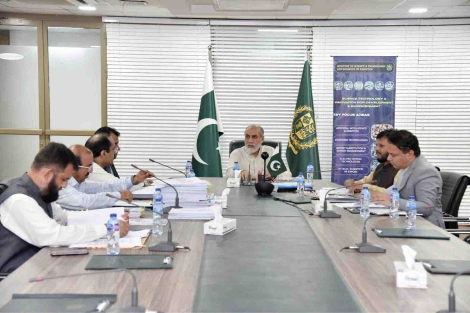 Peran Pemerintah dalam Pengendalian Harga